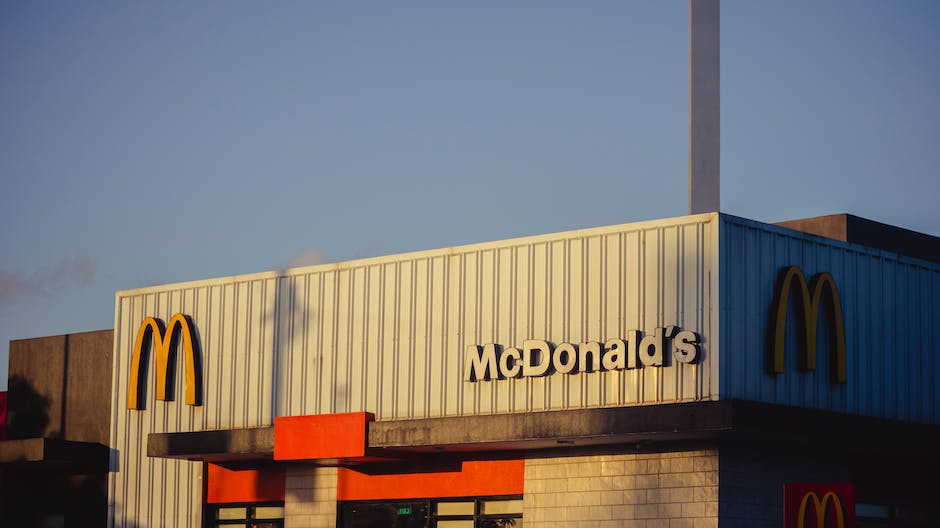 Image of a McDonald's restaurant in Uruguay
